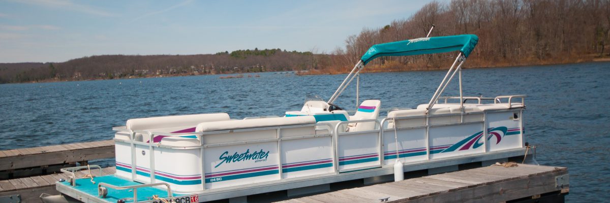 Renting a boat on lake wallenpaupack