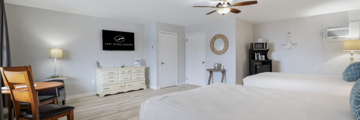 East Shore Lodging - Two Queen Beds